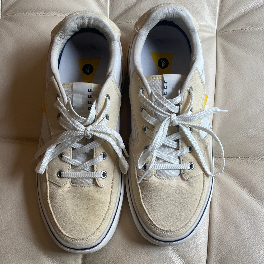Reef Cream and White Athletic Shoes